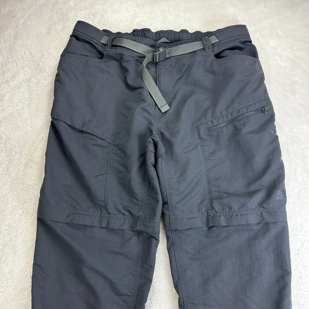 The North Face Paramount Convertible Pants Mens 2XL Short Navy Hiking Outdoor